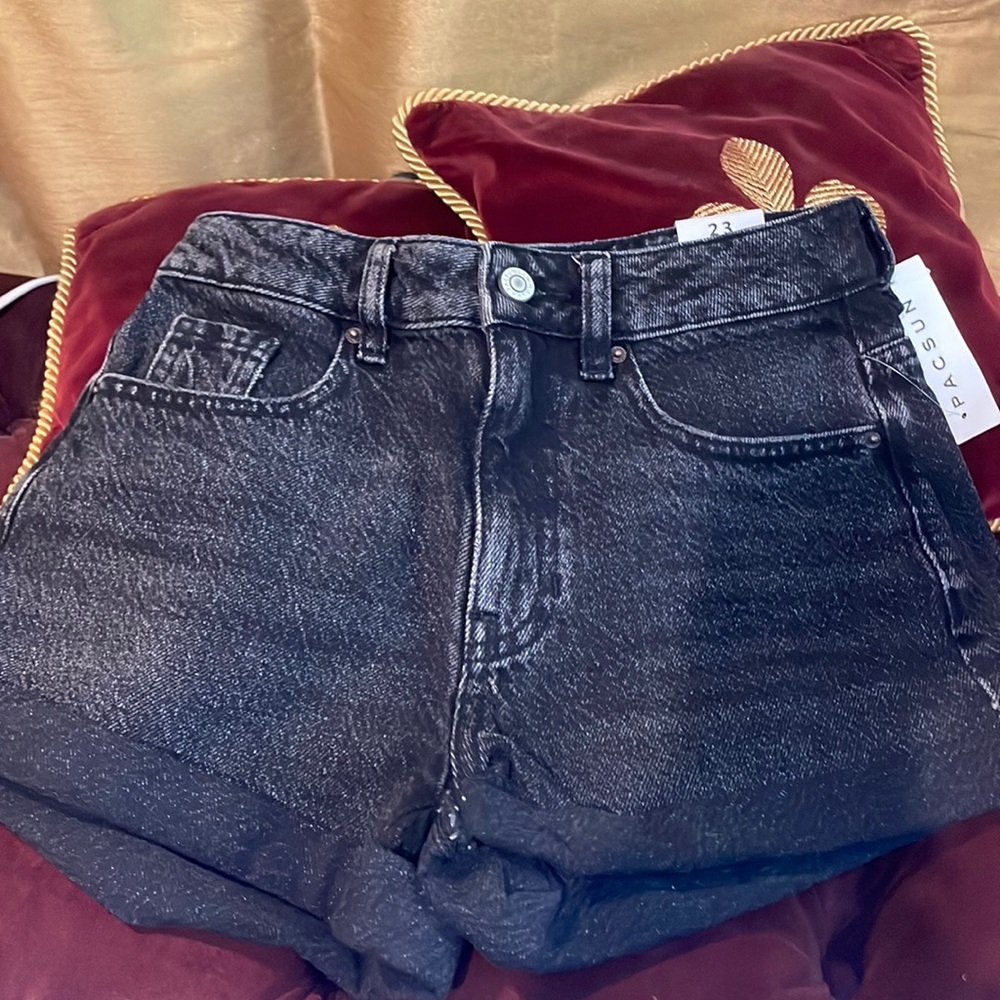 PacSun black denim shorts nwt